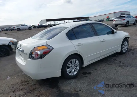 2011 Nissan Altima 2.5 S z USA, uszkodzony, nr VIN 1N4AL2AP6BN446460